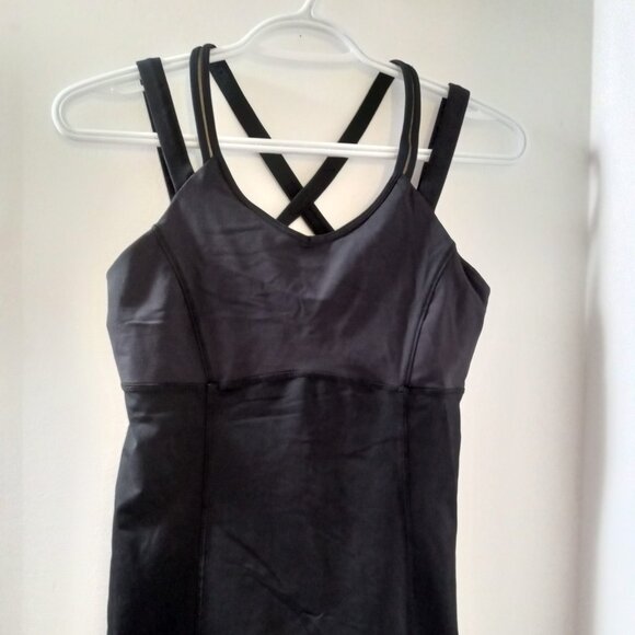 LULULEMON STRAPPY TANK TOP  - BLACK - LIGHT SUPPORT - NEW - Picture 1 of 7